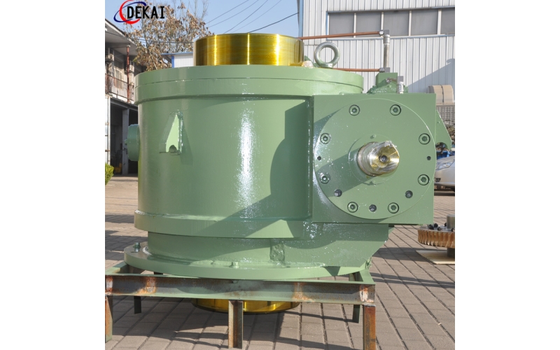 鋼廠非標蝸桿減速機